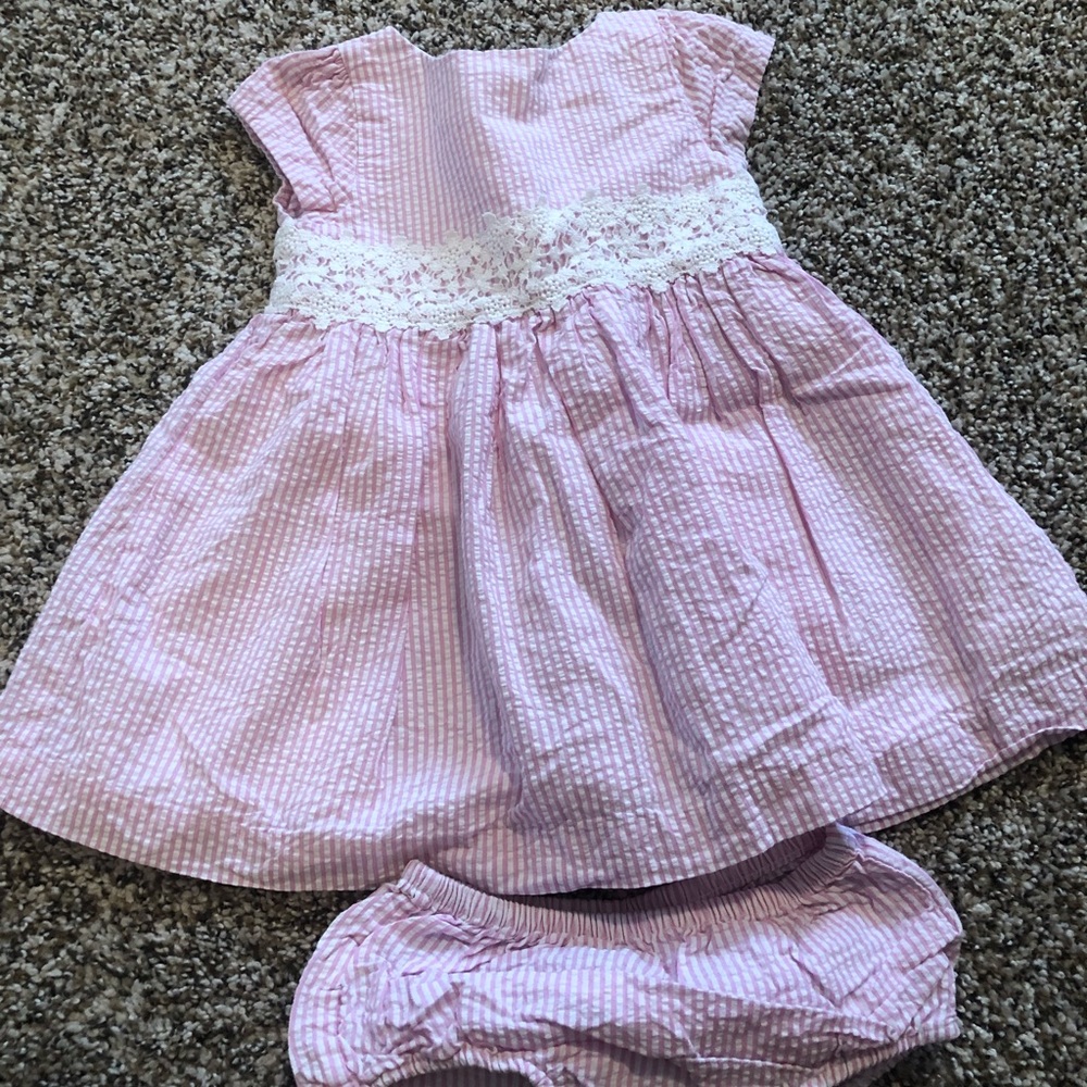 Dress!—- seersucker